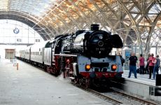 2e78fef1c76d3299ed8620a65c6560c4