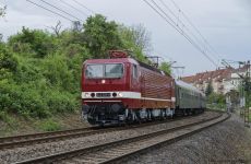 bf4fb74f9ca0f6b57065b2b5f607dd50