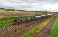 b1a99f25af38423f082bae062b78dfef